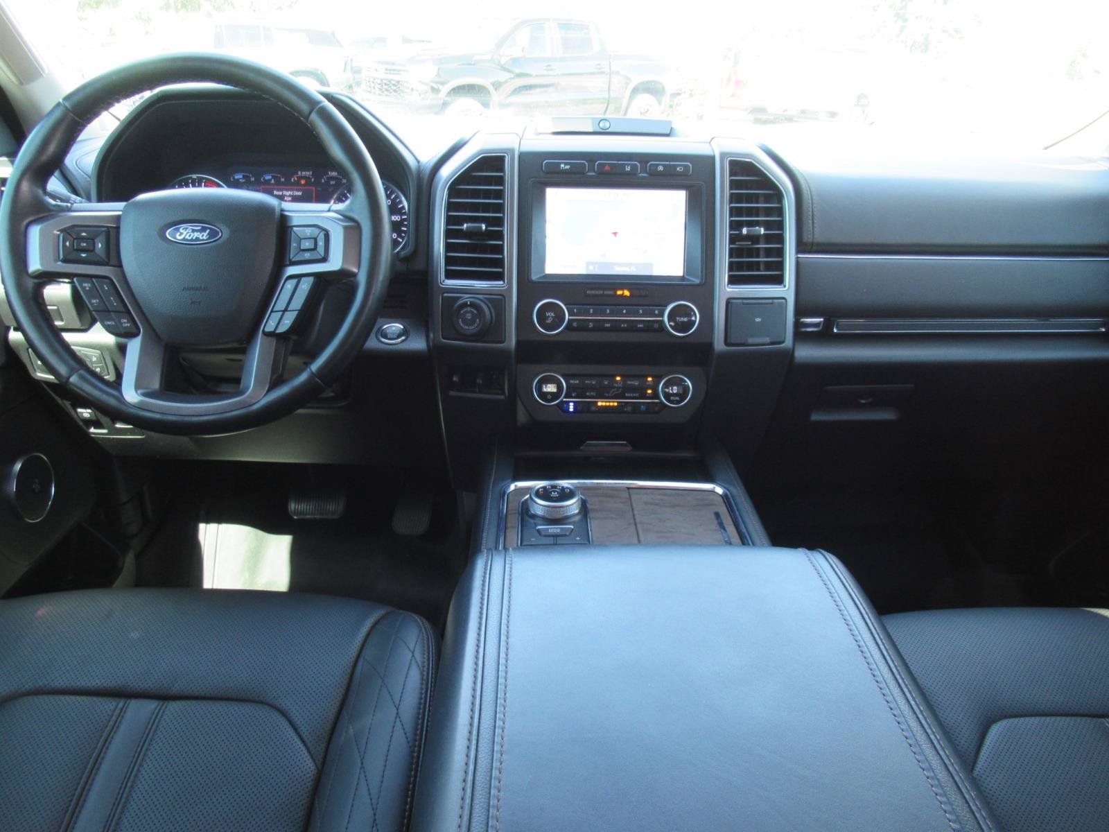 Used 2021 Ford Expedition Platinum RWD image 13