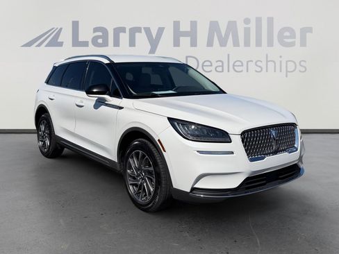 Used 2022 Lincoln Corsair FWD w/ Equipment Group 101A image 7