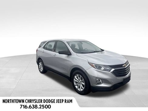 Used 2019 Chevrolet Equinox LS FWD image 1