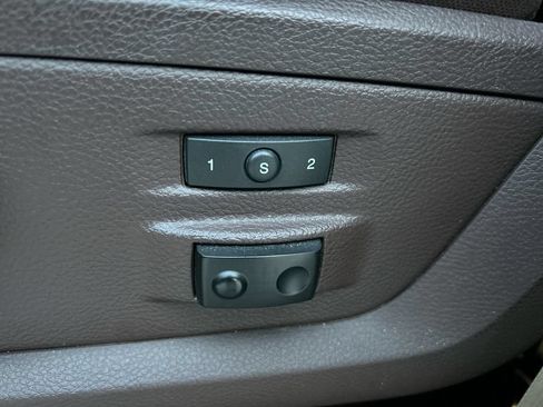 Used 2014 RAM 1500 Laramie Longhorn w/ Convenience Group AWD/4WD image 13