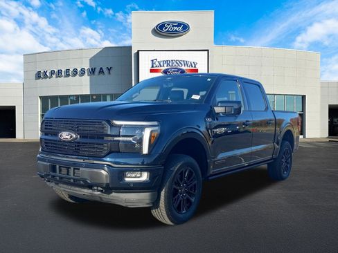 Used 2025 Ford F150 Platinum image 2