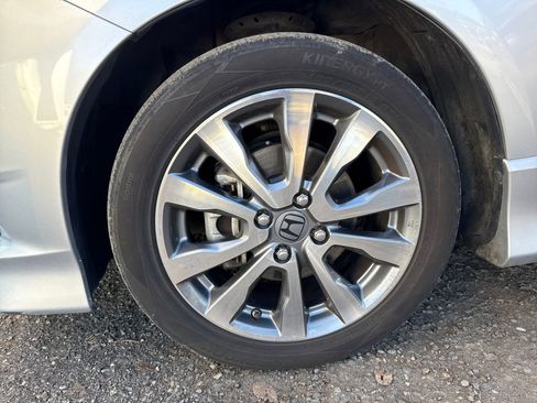 Used 2013 Honda Fit Sport image 27