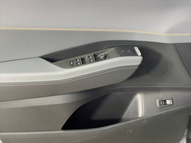 New 2027 Volkswagen Atlas SEL R-Line AWD/4WD image 18