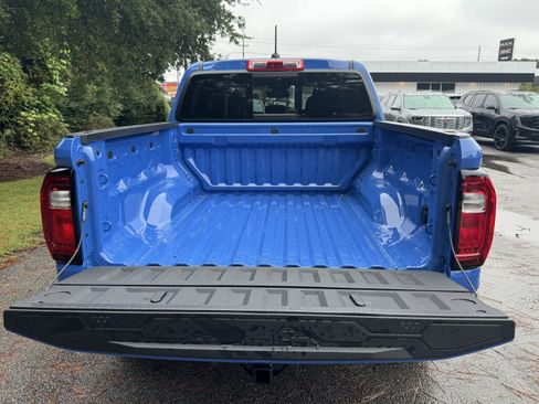 New 2026 GMC Canyon Elevation w/ Convenience Package RWD image 39
