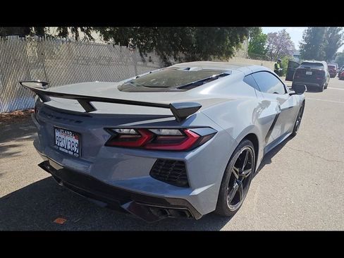 Used 2025 Chevrolet Corvette Stingray Preferred Cpe w/ Z51 Performance Package RWD image 4