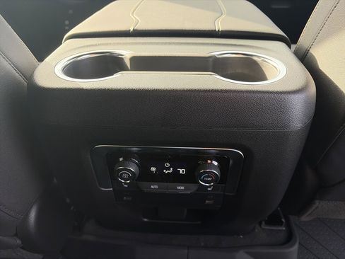 New 2026 Chevrolet Suburban Premier w/ Sun And Tow Package image 14