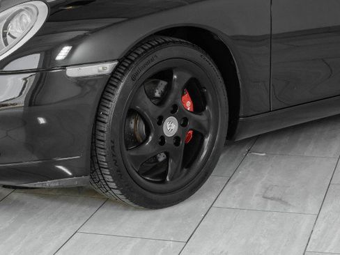 Used 2001 Porsche 911 Carrera 4 image 42