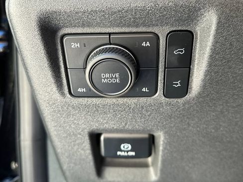 Certified 2025 Ford Expedition Max King Ranch AWD/4WD image 30