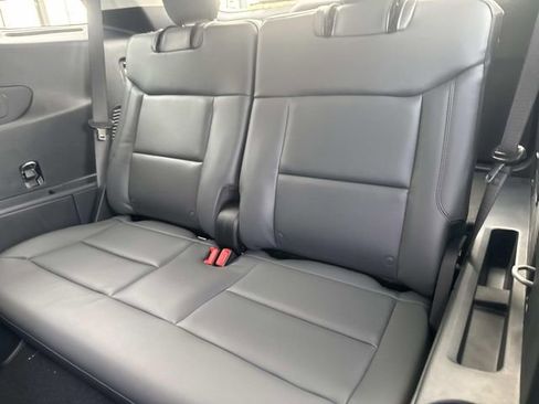 New 2026 Ford Explorer Active w/ Active Comfort Package image 16