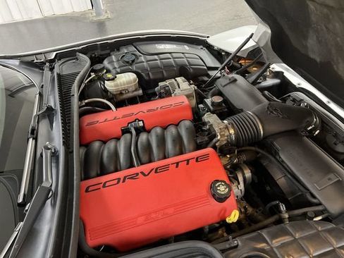 Used 2001 Chevrolet Corvette Z06 w/ Memory Pkg RWD image 25