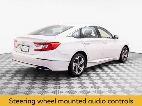Used 2018 Honda Accord EX image 5