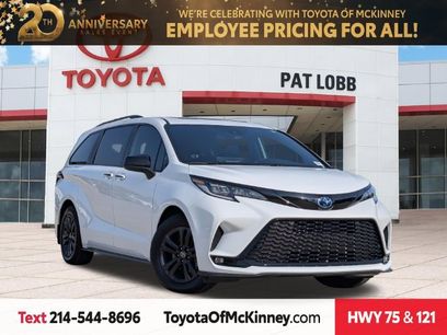 Used 2025 Toyota Sienna XSE w/ XSE Plus Package
