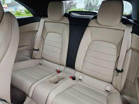 Used 2019 Mercedes-Benz C 300 4MATIC Cabriolet image 21