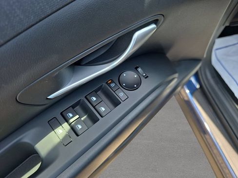 Used 2025 Hyundai Tucson SEL FWD image 18