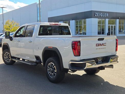 New 2026 GMC Sierra 2500 SLT w/ SLT Convenience Package image 17