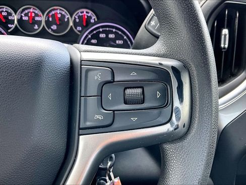 Used 2020 Chevrolet Silverado 1500 LT AWD/4WD image 13
