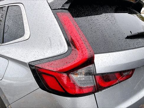 Used 2025 Honda CR-V Sport Touring image 30