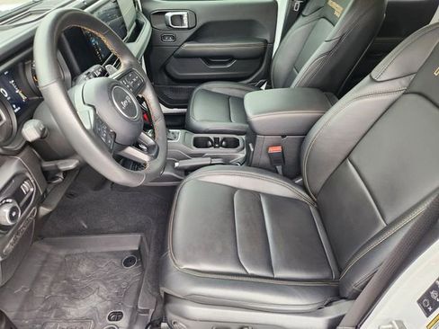 Used 2024 Jeep Wrangler Unlimited Rubicon 392 image 10