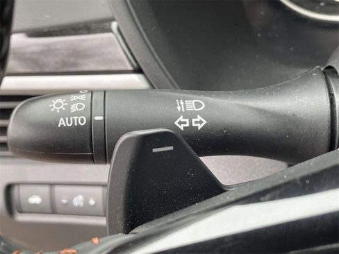 Used 2025 Nissan Altima 2.5 SR w/ SR Premium Package image 32