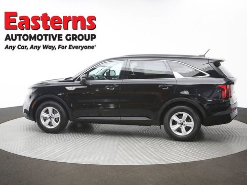 Used 2022 Kia Sorento LX FWD image 60