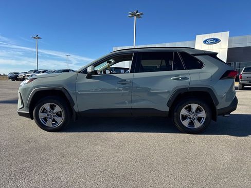 Used 2023 Toyota RAV4 XLE w/ Convenience Package image 3