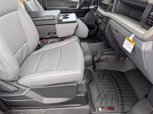 New 2026 Ford F350 XL w/ XL Chrome Package image 24