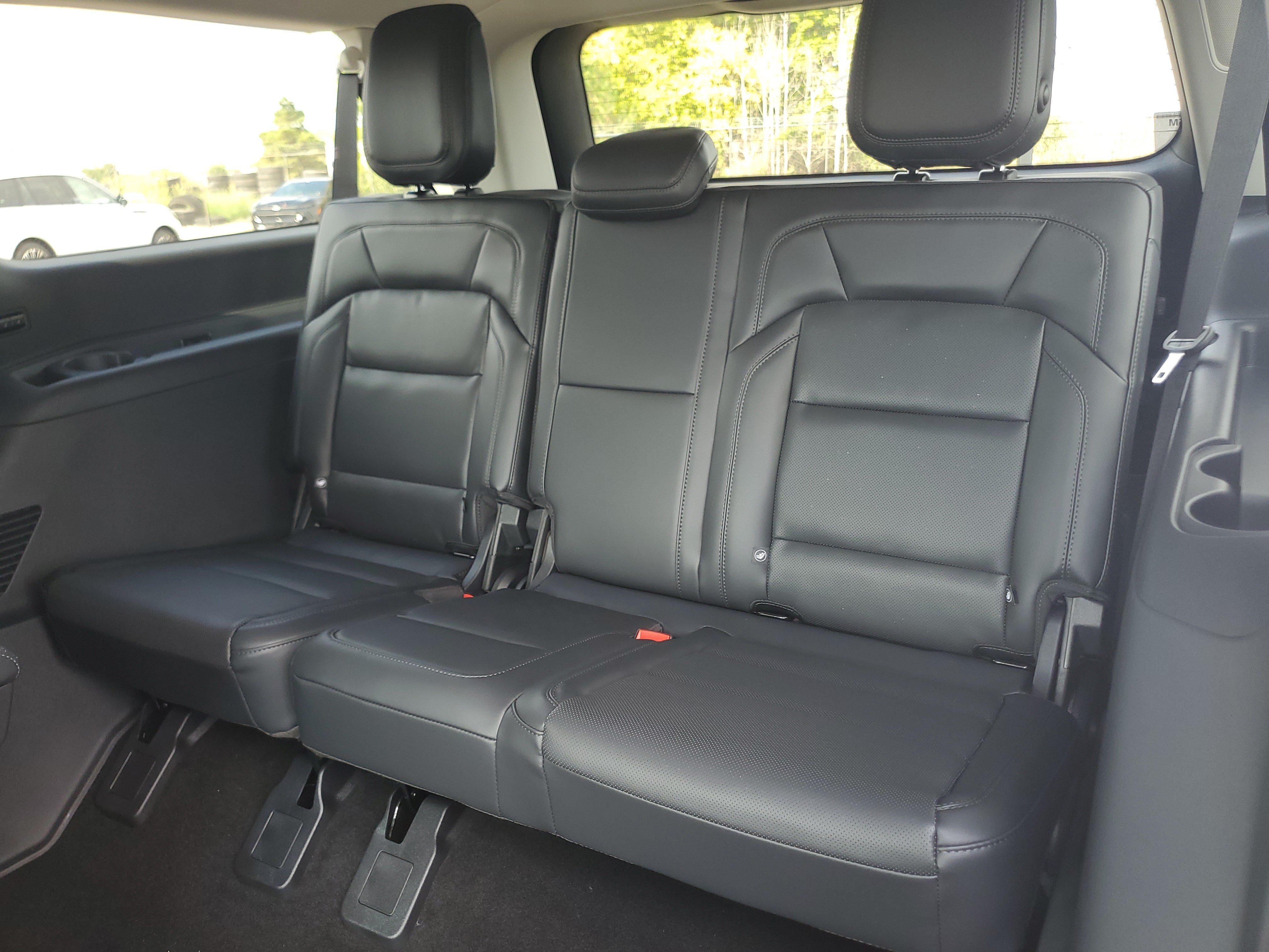 New 2027 Lincoln Navigator L Reserve AWD/4WD image 32