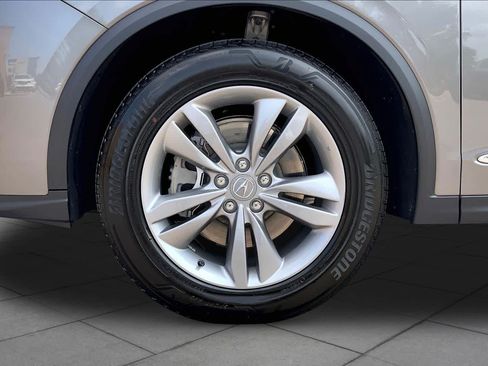 Used 2026 Acura MDX SH-AWD image 11