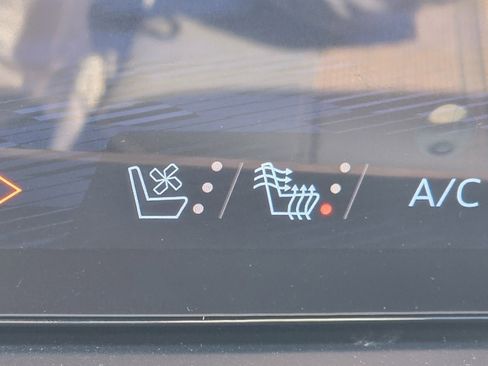 New 2026 Chevrolet Suburban High Country image 7