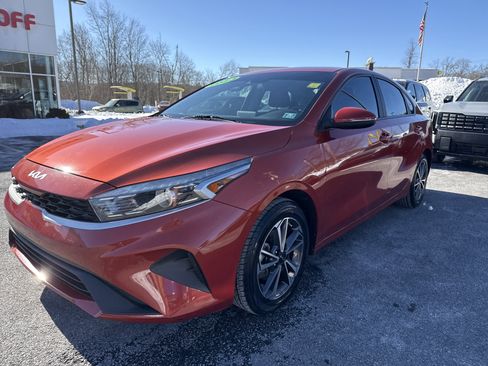 Certified 2023 Kia Forte LXS w/ LXS Technology Package image 14