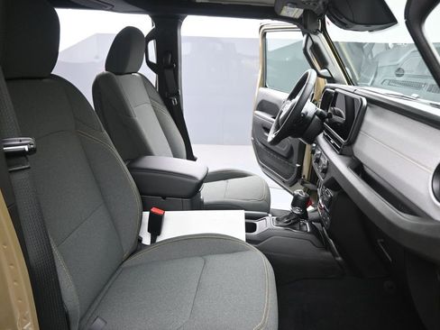 New 2026 Jeep Gladiator Mojave AWD/4WD image 24