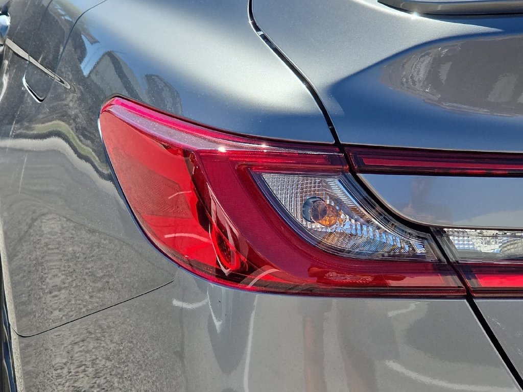 Certified 2026 Toyota Camry SE w/ Convenience Package FWD image 10