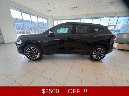 New 2026 Chevrolet Blazer RS AWD/4WD image 2