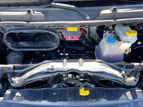 Used 2023 RAM ProMaster 2500 w/ Interior LED Lighting Group image 9