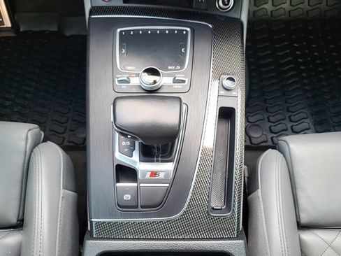 Used 2019 Audi SQ5 Premium Plus w/ Premium Plus Package AWD/4WD image 20