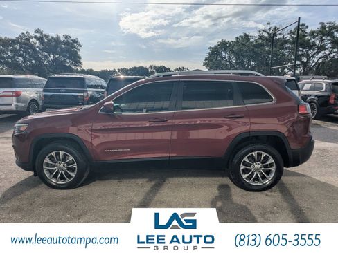 Used 2019 Jeep Cherokee Latitude Plus image 7