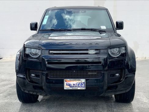 Used 2022 Land Rover Defender 110 X-Dynamic HSE image 7