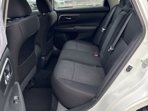 Used 2018 Nissan Altima 2.5 SV image 26