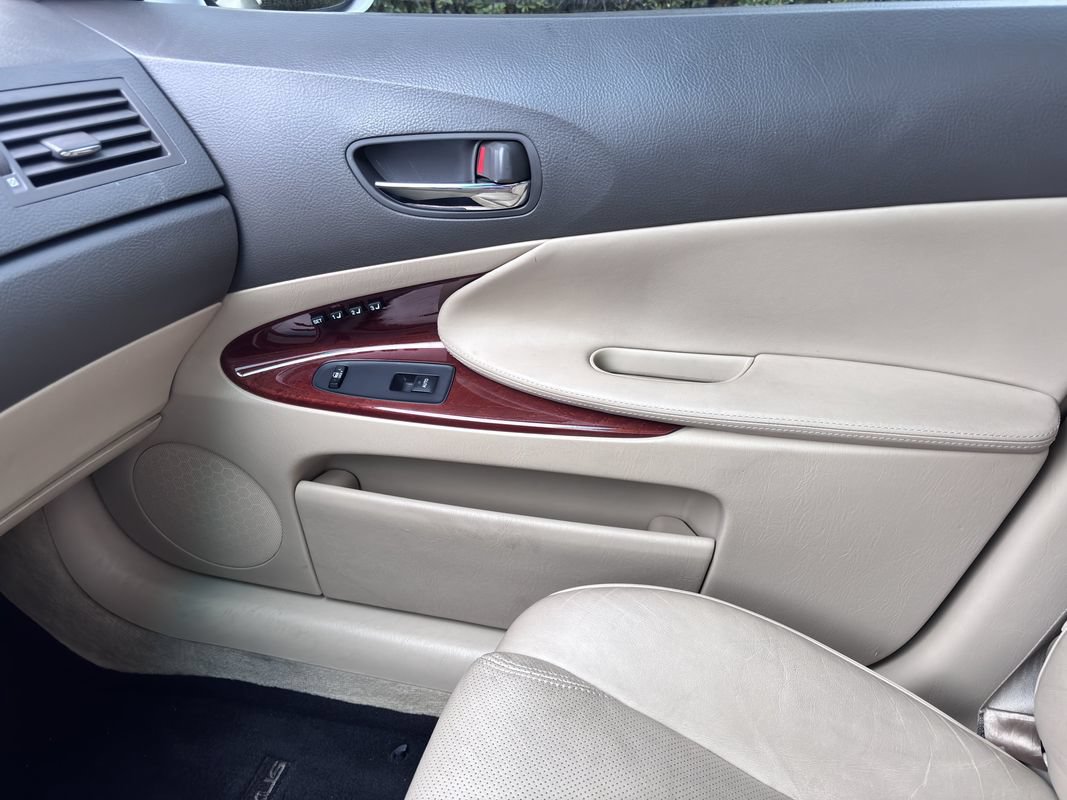Used 2007 Lexus GS 450h RWD image 36