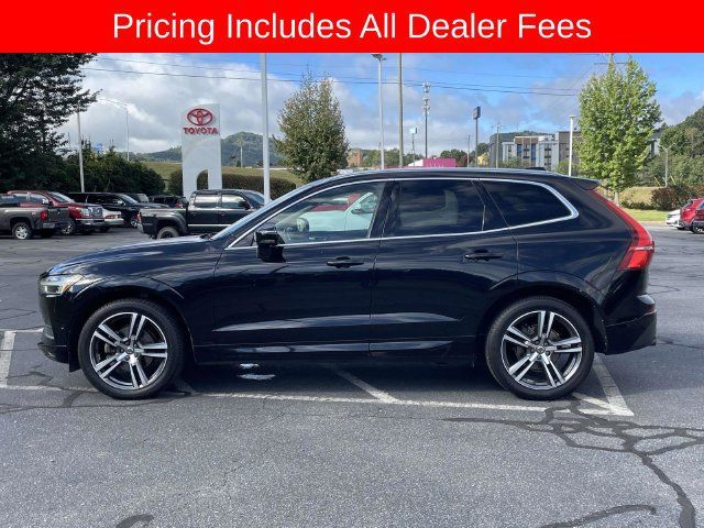 Used 2018 Volvo XC60 T5 Momentum w/ Vision Package AWD/4WD image 2