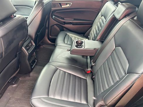 Used 2024 Ford Edge SEL w/ Convenience Package AWD/4WD image 12