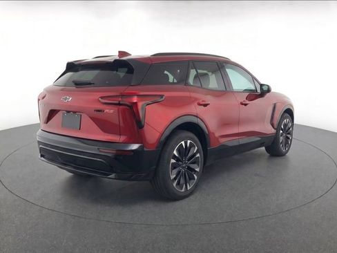 Used 2025 Chevrolet Blazer EV RS AWD/4WD image 4