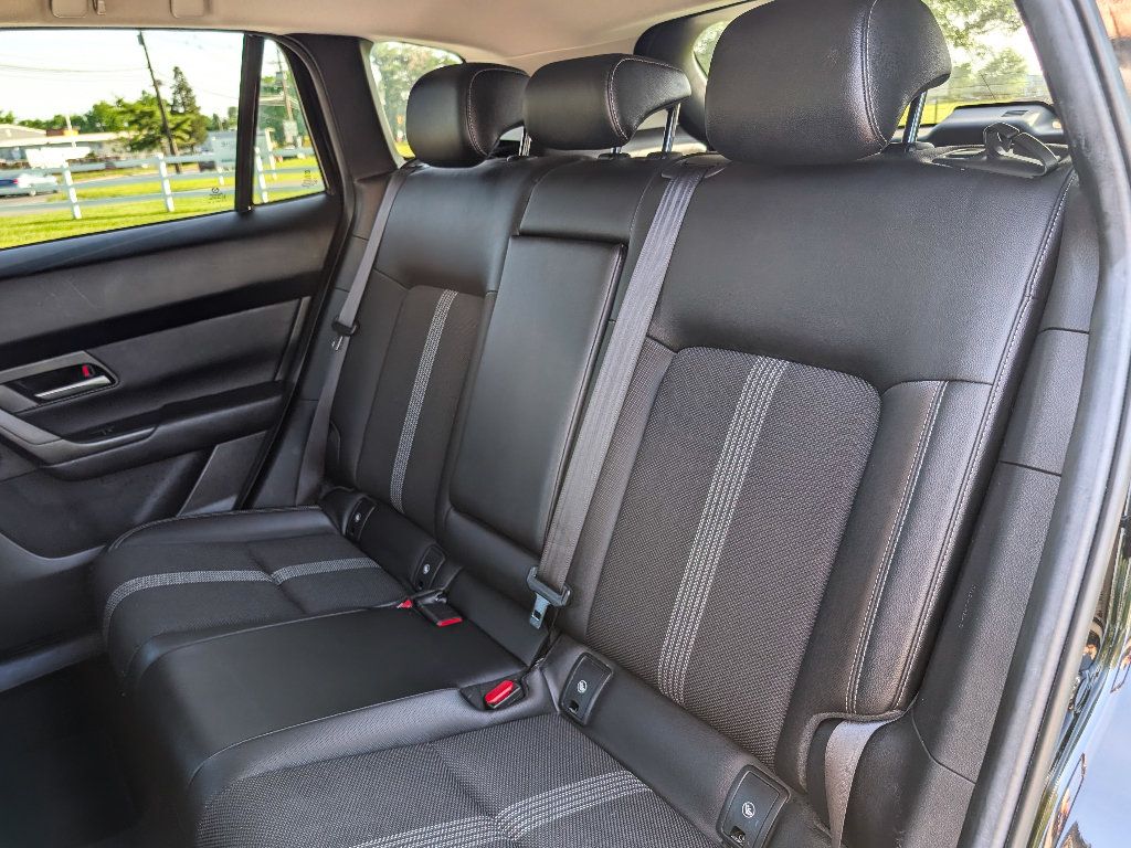 Used 2024 MAZDA CX-50 AWD 2.5 S w/ Preferred Package image 17