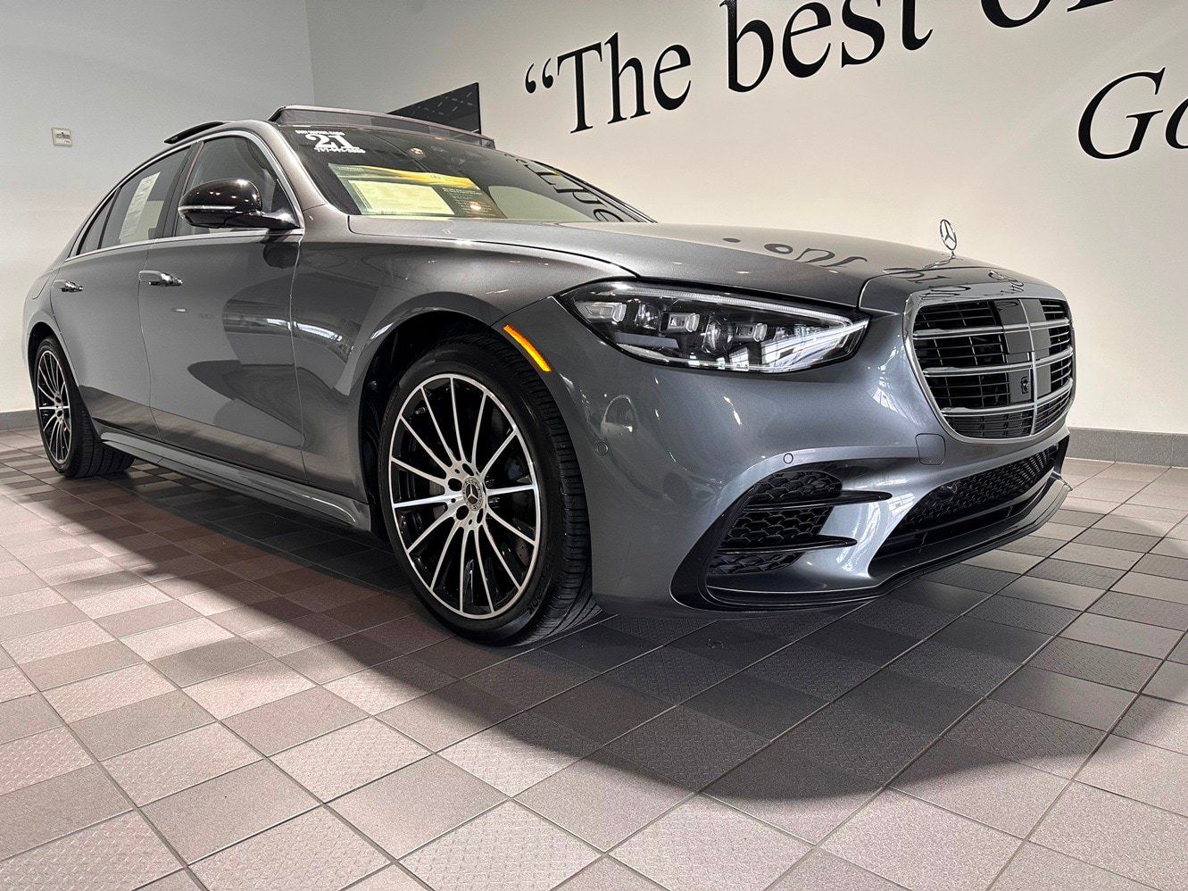 Used 2021 Mercedes-Benz S 580 4MATIC Sedan image 1