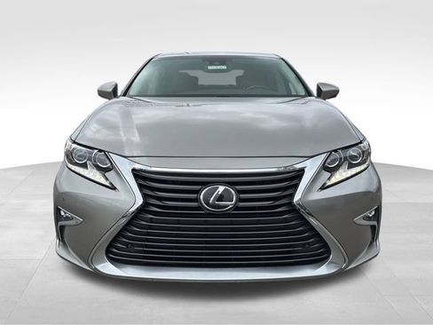 Used 2017 Lexus ES 350 FWD image 2