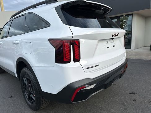 New 2026 Kia Sorento SX AWD/4WD image 9