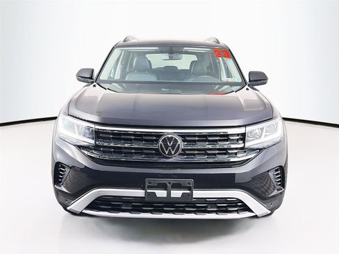 Used 2023 Volkswagen Atlas SE w/ Panoramic Sunroof Package AWD/4WD image 2