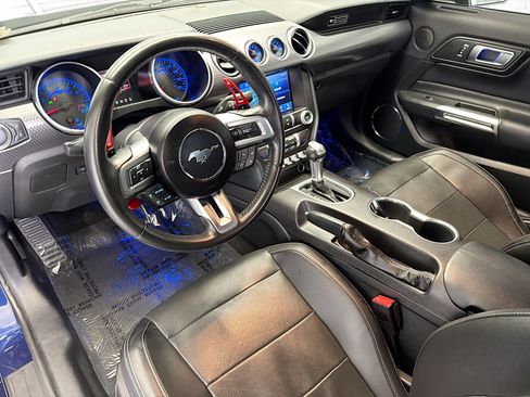 Used 2020 Ford Mustang GT Premium w/ GT Performance Package image 7