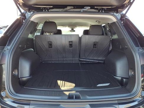 Used 2024 Chevrolet Blazer LT w/ Driver Confidence Package image 8