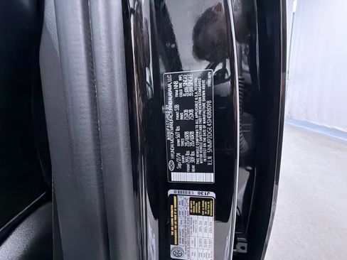 Used 2025 Hyundai Santa Fe SEL image 14